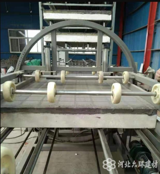 外置保温结构一体板生产设备